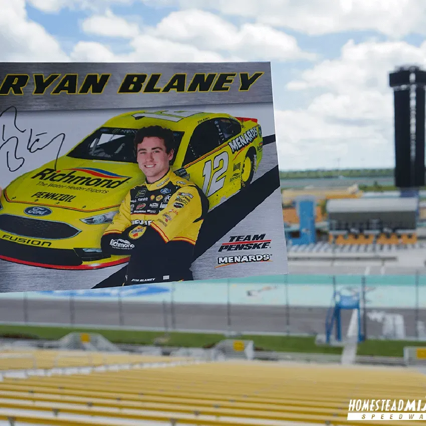 Free Autographed Hero Card From Sheldon Creed