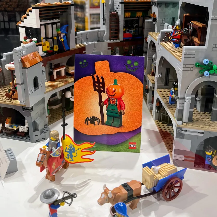 Free LEGO Brick Or Treat Scavenger Hunt