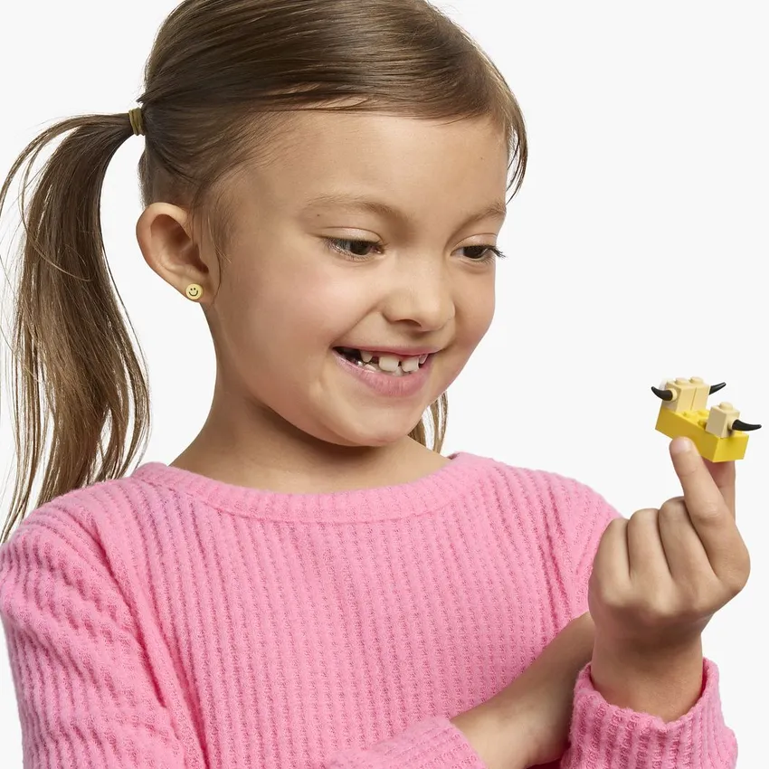 Free LEGO World Play Day Planet Build Experience